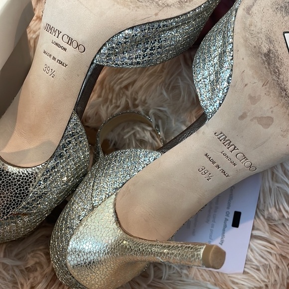 JIMMY CHOO | Articolo Champagne Gold Glitter Lace Peep Toe Pumps Size 39.5 | 9 - Picture 13 of 14